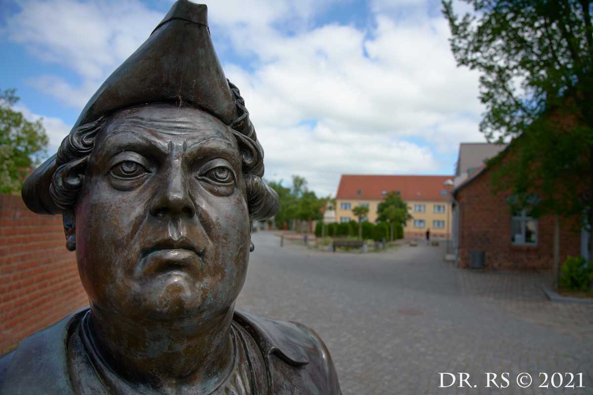 2021 DE Z72 8777 J15Ww